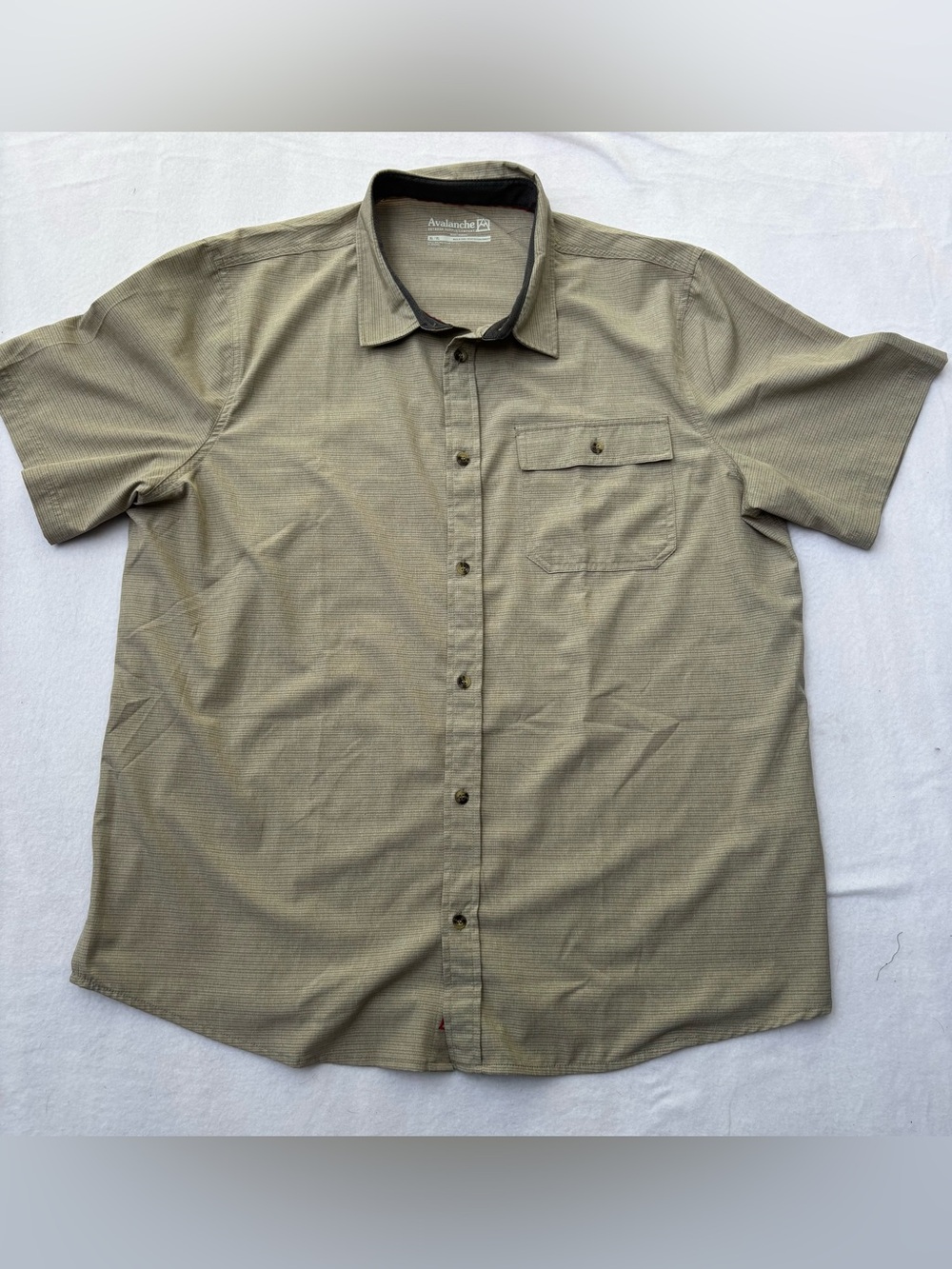 Avalanche Men’s Olive Tan Button-Down Shirt with Chest Pocket